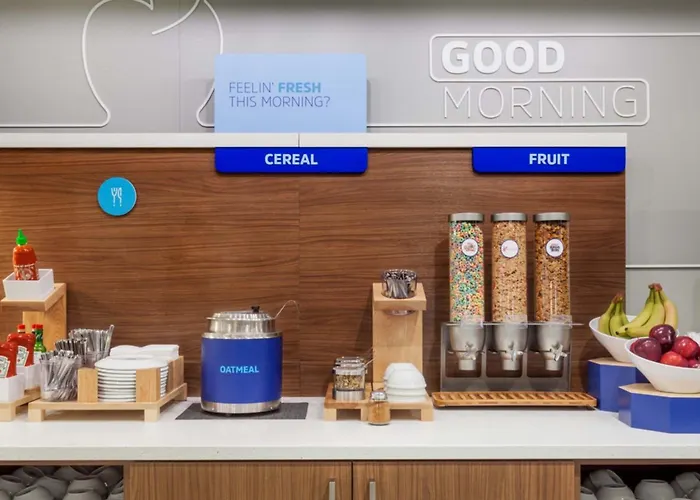 Express & By Ihg 3* Casa Grande